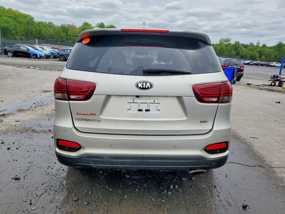 54449826 :رقم المزاد ، 5XYPGDA36KG597498 vin ، 2019 Kia Sorento مزاد بيع
