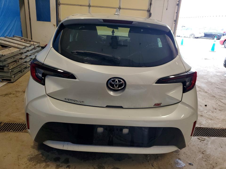 51113176 :رقم المزاد ، JTND4MBE8S3245146 vin ، 2025 Toyota Corolla Hatchback مزاد بيع