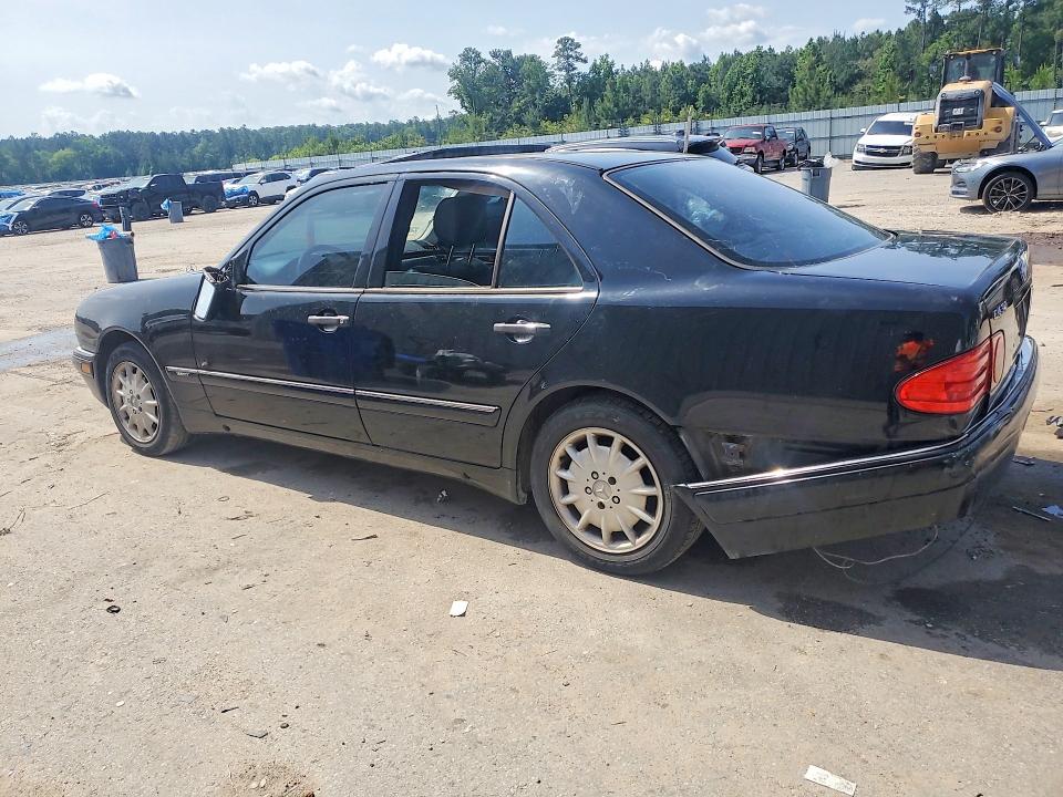 Продажа на аукционе авто 1999 Mercedes-benz E, vin: WDBJF70H6XA850879, номер лота: 52711456