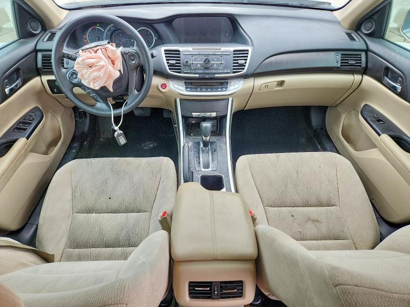 54230636 :رقم المزاد ، 1HGCR2F72FA049045 vin ، 2015 Honda Accord مزاد بيع