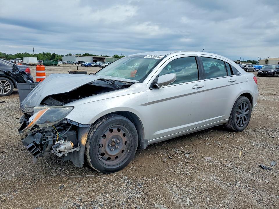 52925346 :رقم المزاد ، 1C3CCBAB9CN101839 vin ، 2012 Chrysler 200 مزاد بيع