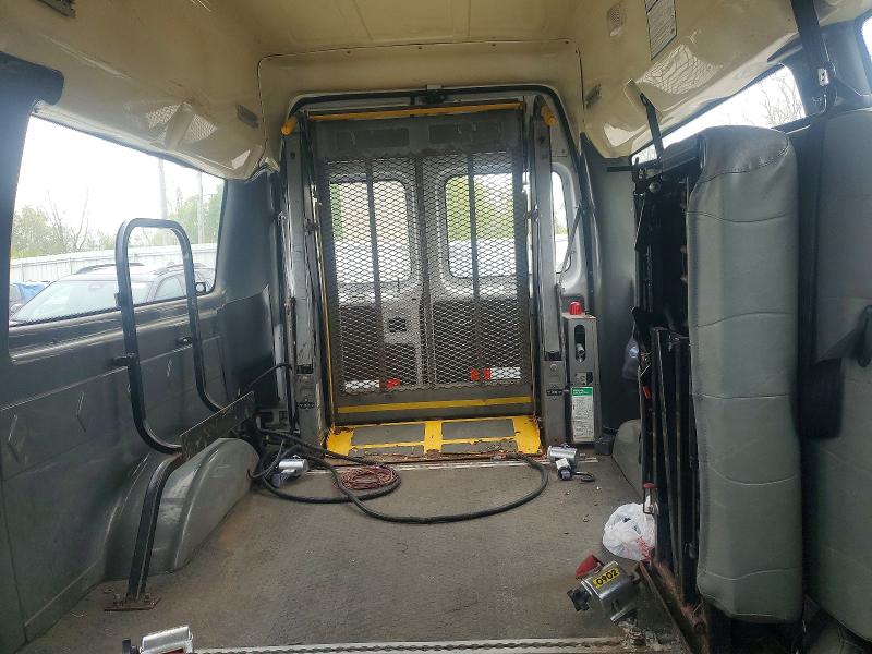 Продажа на аукционе авто 2009 Ford Econoline, vin: 1FTNE24W09DA17503, номер лота: 52323656