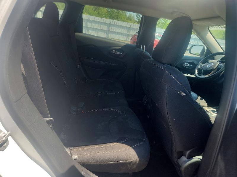 54316116 :رقم المزاد ، 1C4PJMCS0FW795556 vin ، 2015 Jeep Cherokee مزاد بيع