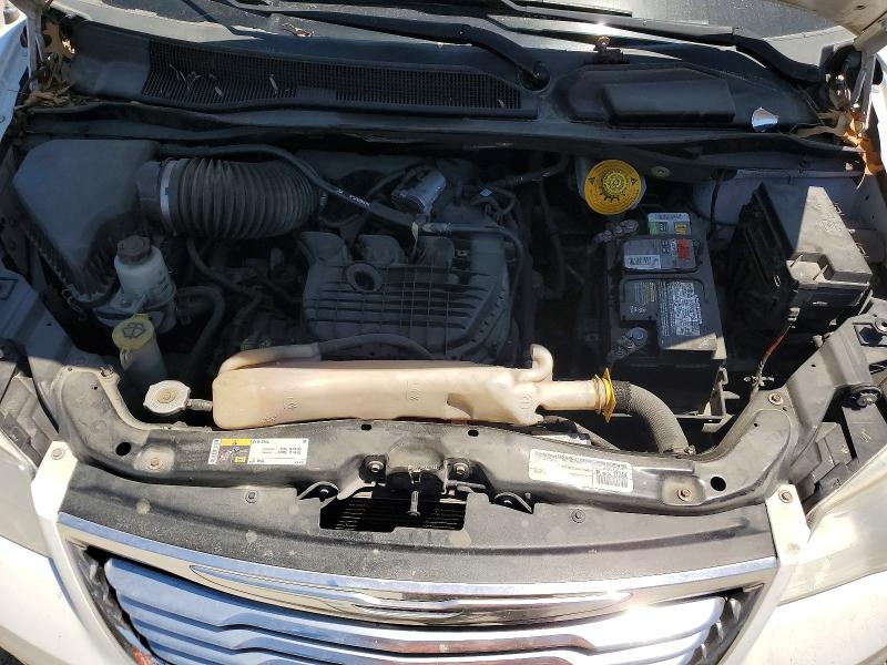 Auction sale of the 2015 Chrysler Town & Country, vin: 2C4RC1BG7FR552270, lot number: 53924876