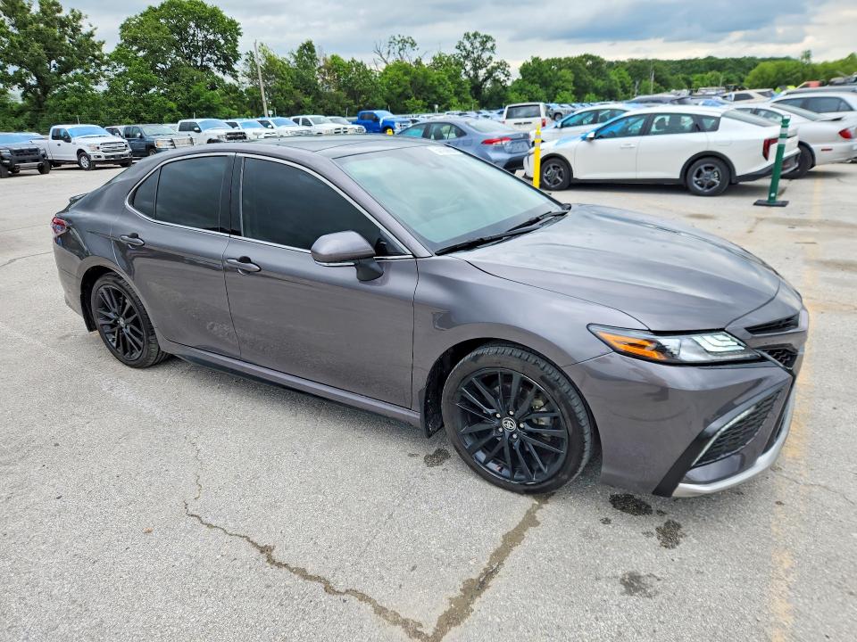 2024 Toyota Camry მანქანა იყიდება აუქციონზე, vin: 4T1K61AK3RU848923, აუქციონის ნომერი: 54438666