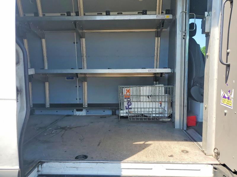 54194796 :رقم المزاد ، WD3PF1CD0KP069096 vin ، 2019 Mercedes Benz Sprinter مزاد بيع