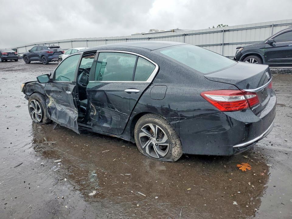 2017 Honda Accord მანქანა იყიდება აუქციონზე, vin: 1HGCR2F35HA246002, აუქციონის ნომერი: 54131836