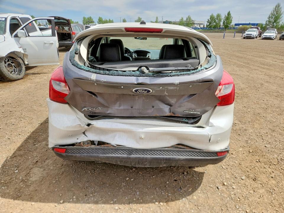 55023236 :رقم المزاد ، 1FADP3N25EL261323 vin ، 2014 Ford Focus مزاد بيع