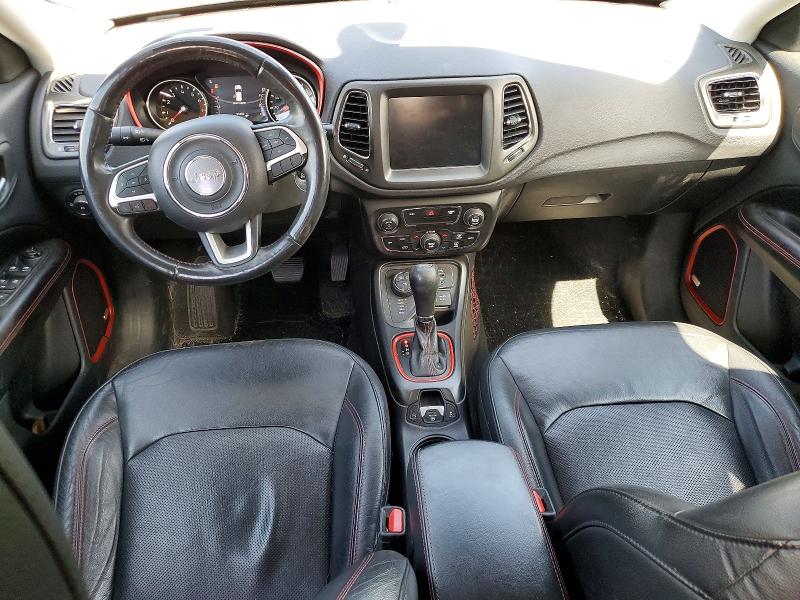 55194876 :رقم المزاد ، 3C4NJDDB8HT635410 vin ، 2017 Jeep Compass مزاد بيع