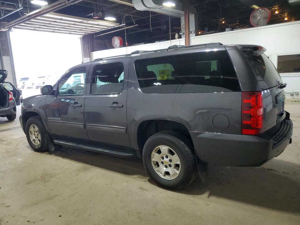 48861146 :رقم المزاد ، 1GNUKJE38AR231219 vin ، 2010 Chevrolet Suburban مزاد بيع