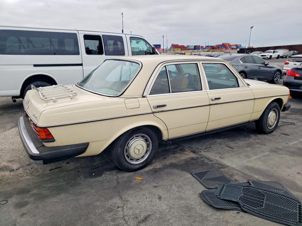 Aukcja sprzedaży 1981 Mercedes-benz 240, vin: WDBAB23A5BB249897, numer aukcji: 53661766