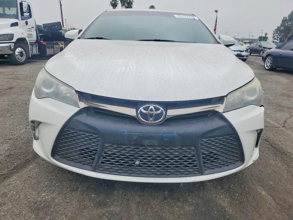 Продаж на аукціоні авто 2015 Toyota Camry, vin: 4T1BF1FK1FU084834, номер лоту: 53123476