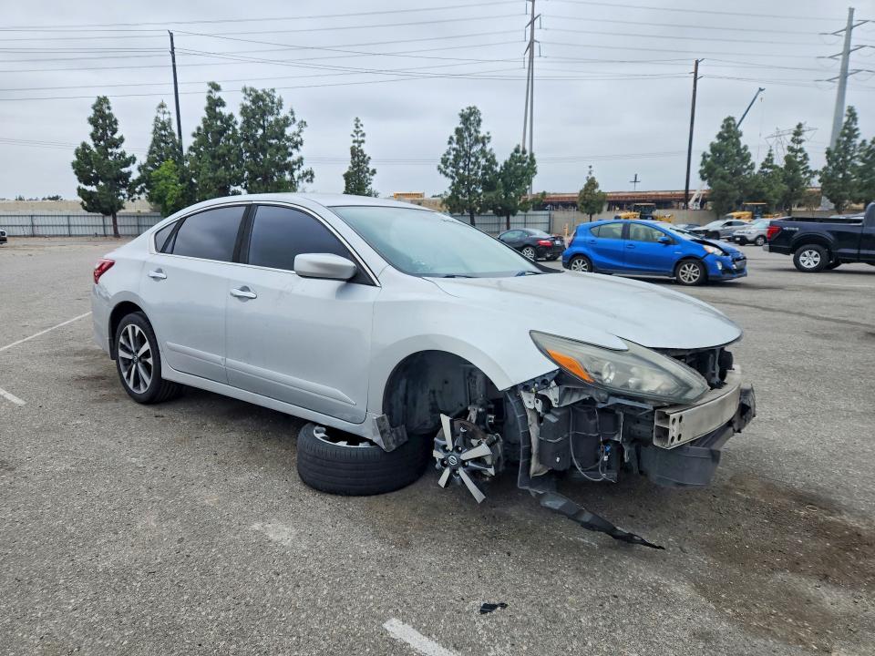 Aukcja sprzedaży 2017 Nissan Altima, vin: 1N4AL3AP5HN321321, numer aukcji: 53703126
