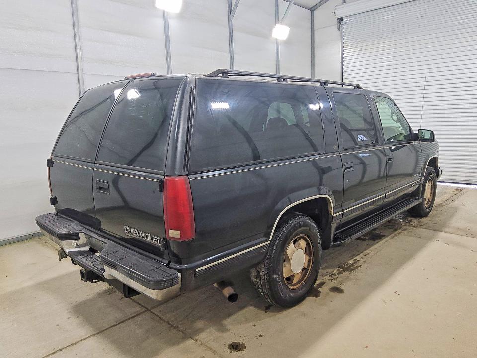Aukcja sprzedaży 1999 Chevrolet Suburban, vin: 3GNFK16R8XG231385, numer aukcji: 52250716