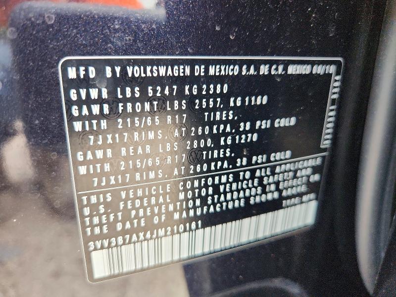 52355486 :رقم المزاد ، 3VV3B7AX4JM210161 vin ، 2018 Volkswagen Tiguan مزاد بيع