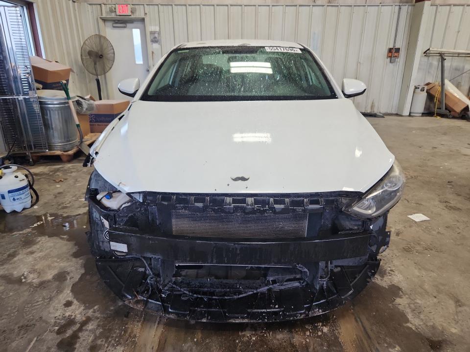 2017 Hyundai Elantra მანქანა იყიდება აუქციონზე, vin: 5NPD74LF0HH208432, აუქციონის ნომერი: 55417696