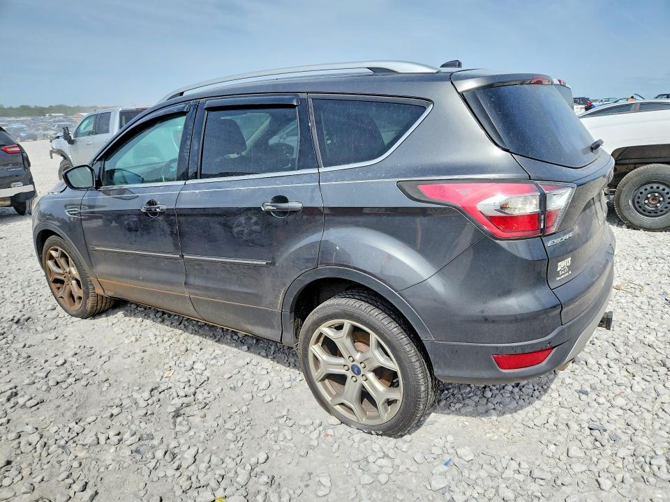 54869586 :رقم المزاد ، 1FMCU9J94HUA60768 vin ، 2017 Ford Escape مزاد بيع