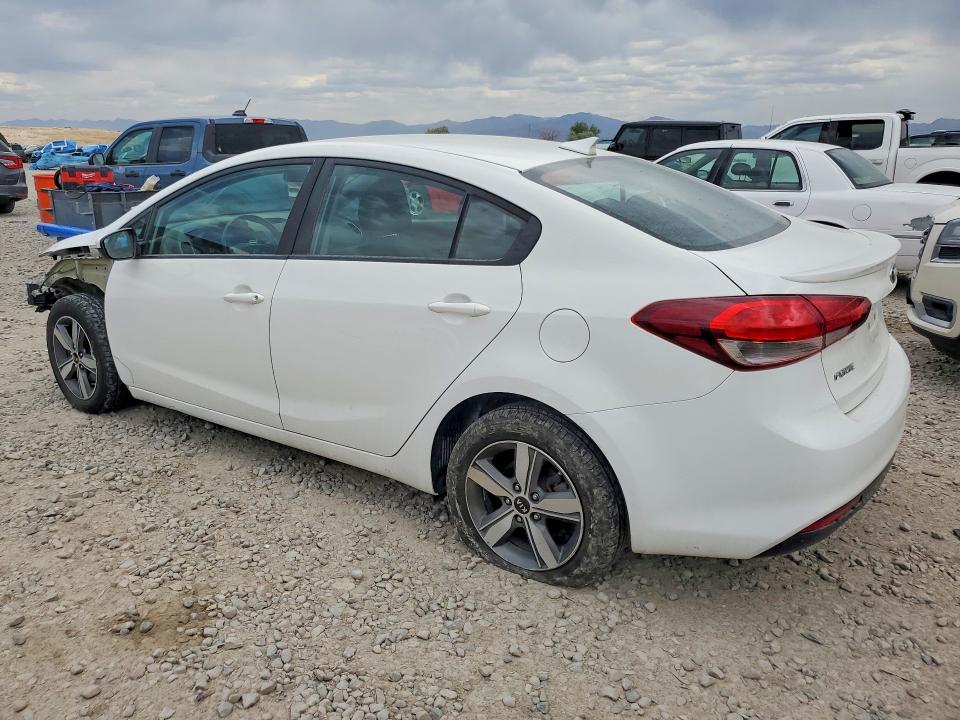 2018 Kia Forte მანქანა იყიდება აუქციონზე, vin: 3KPFL4A73JE203994, აუქციონის ნომერი: 53364896