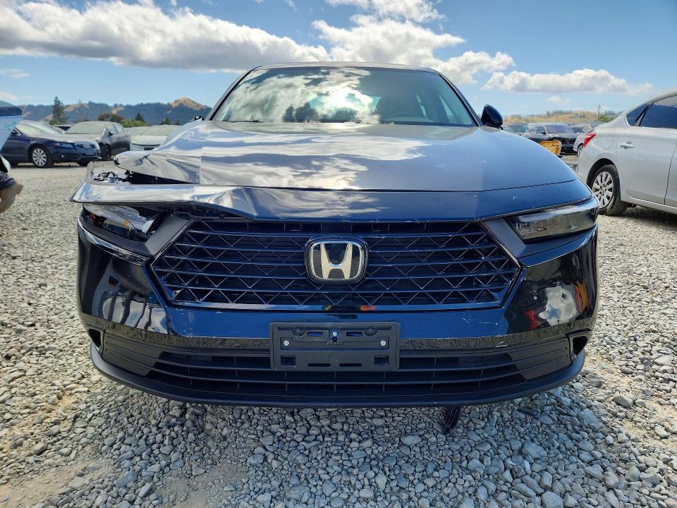 54892866 :رقم المزاد ، 1HGCY1F37RA063280 vin ، 2024 Honda Accord مزاد بيع