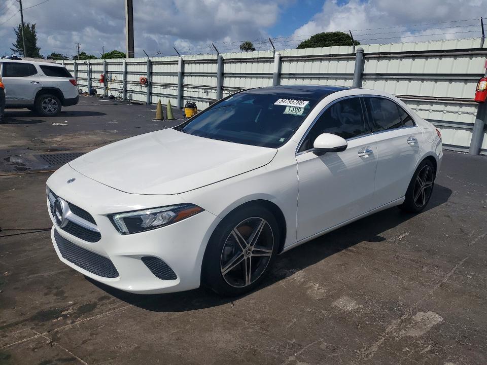 Продажа на аукционе авто 2022 Mercedes-benz A, vin: W1K3G4EB6NJ325821, номер лота: 54795786