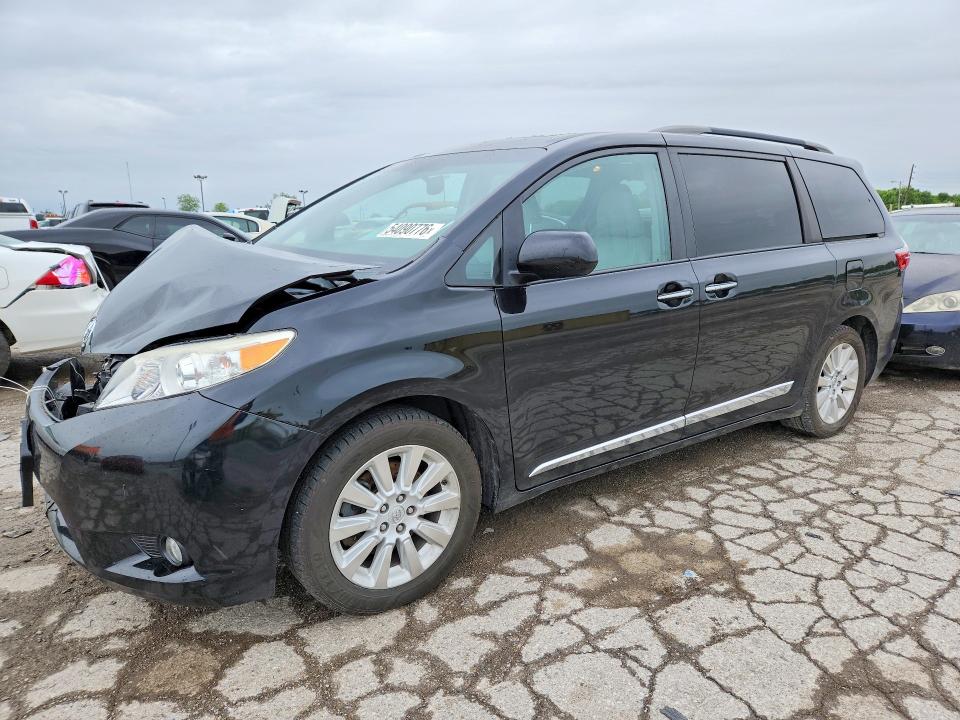 54090776 :رقم المزاد ، 5TDDK3DC6FS119680 vin ، 2015 Toyota Sienna مزاد بيع