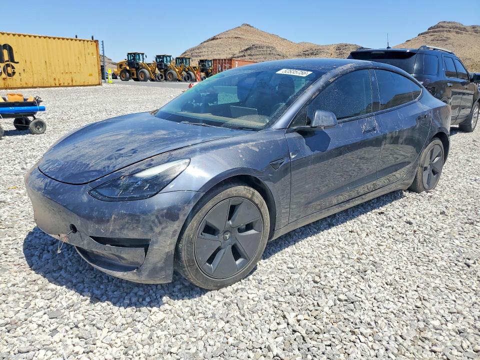 52835756 :رقم المزاد ، 5YJ3E1EB1NF164431 vin ، 2022 Tesla Model 3 مزاد بيع