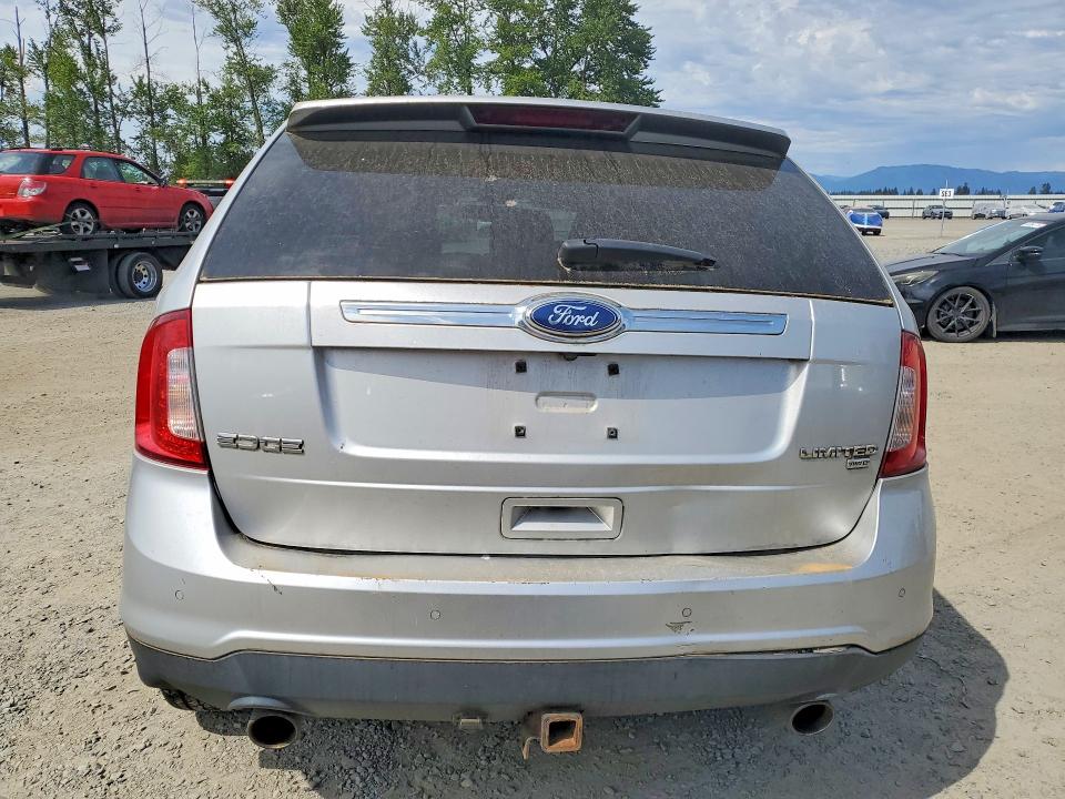 53321826 :رقم المزاد ، 2FMDK4KC4BBA61813 vin ، 2011 Ford Edge مزاد بيع