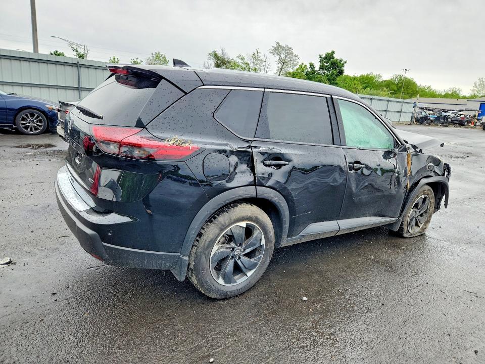 52992306 :رقم المزاد ، 5N1BT3BB7SC863715 vin ، 2025 Nissan Rogue مزاد بيع