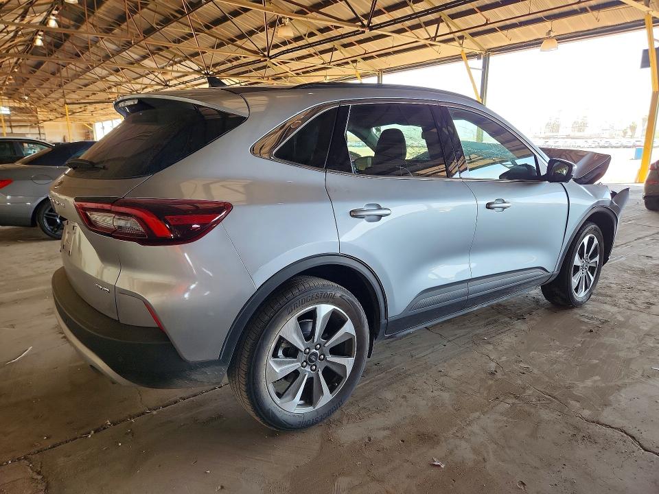 Продажа на аукционе авто 2023 Ford Escape, vin: 1FMCU9JA3PUA96993, номер лота: 54325896