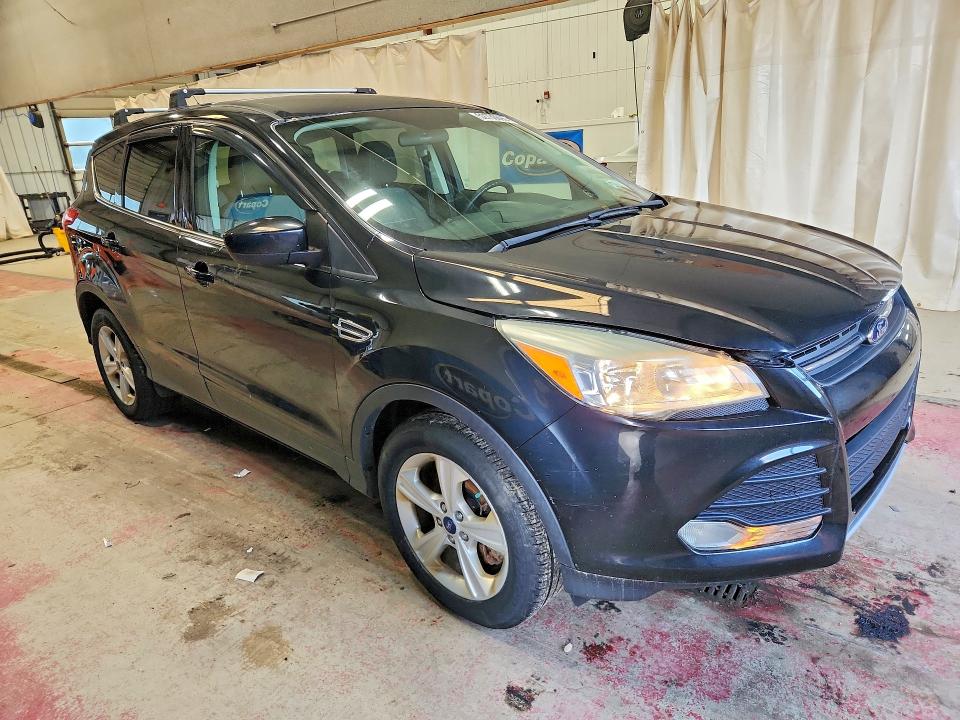 52736696 :رقم المزاد ، 1FMCU9GX7FUB42870 vin ، 2015 Ford Escape مزاد بيع