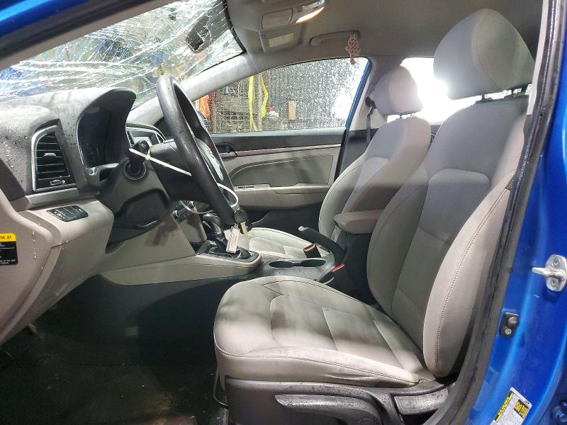 2017 Hyundai Elantra მანქანა იყიდება აუქციონზე, vin: KMHD84LF4HU371549, აუქციონის ნომერი: 53005826