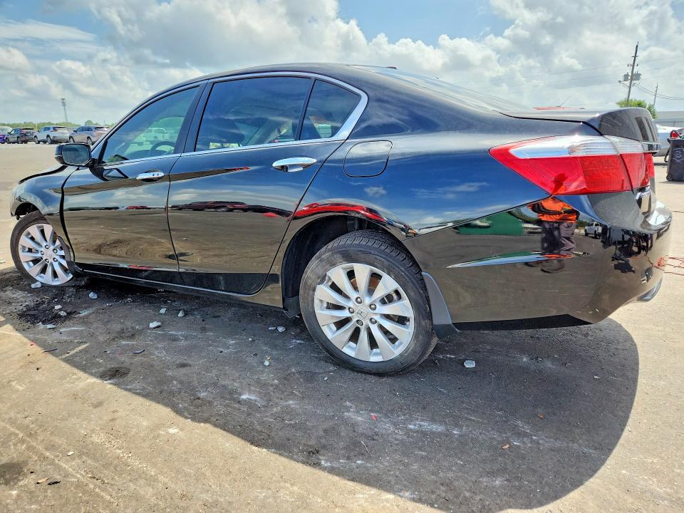 55020016 :رقم المزاد ، 1HGCR2F82FA248069 vin ، 2015 Honda Accord مزاد بيع