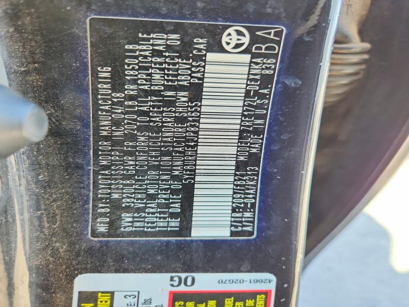 53704996 :رقم المزاد ، 5YFBURHE4JP831655 vin ، 2018 Toyota Corolla مزاد بيع