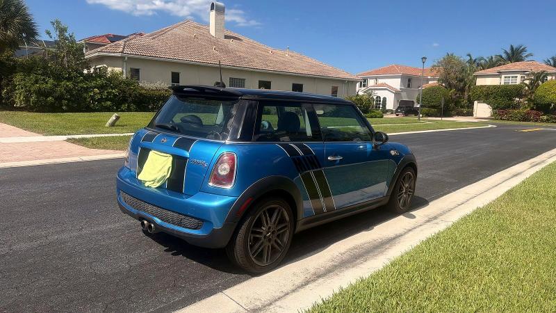2010 Mini Cooper მანქანა იყიდება აუქციონზე, vin: WMWMF7C52ATZ69697, აუქციონის ნომერი: 53100916