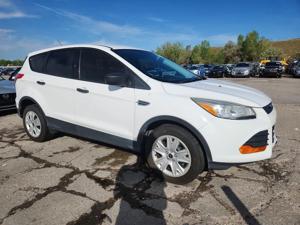 2013 Ford Escape მანქანა იყიდება აუქციონზე, vin: 1FMCU0F71DUD69448, აუქციონის ნომერი: 52872986