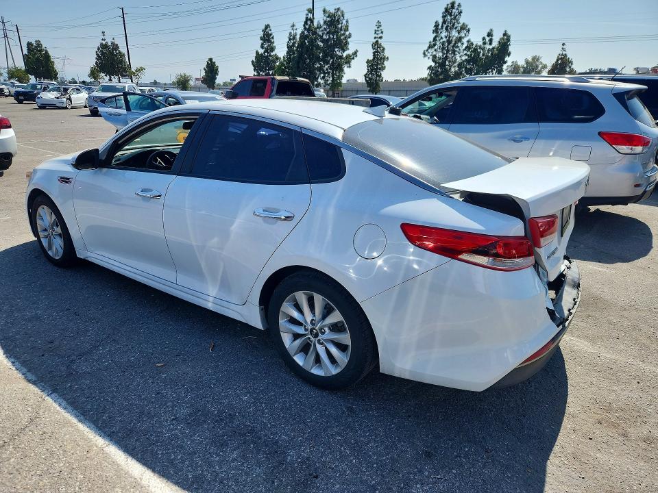 2016 Kia Optima მანქანა იყიდება აუქციონზე, vin: 5XXGT4L38GG060300, აუქციონის ნომერი: 53427626