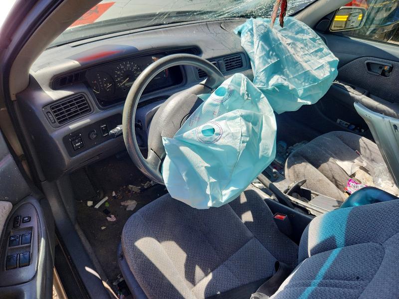 2001 Toyota Camry მანქანა იყიდება აუქციონზე, vin: 4T1BG22KX1U021894, აუქციონის ნომერი: 55082096