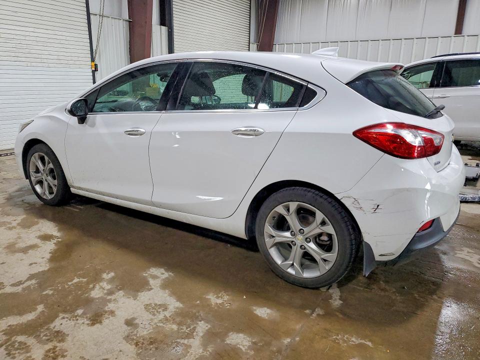 54609376 :رقم المزاد ، 3G1BF6SM2JS638831 vin ، 2018 Chevrolet Cruze مزاد بيع
