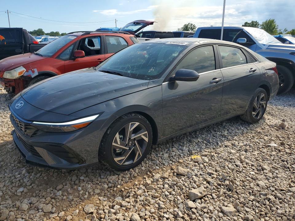 2026 Hyundai Elantra მანქანა იყიდება აუქციონზე, vin: KMHLP4DG4TU176324, აუქციონის ნომერი: 52940586