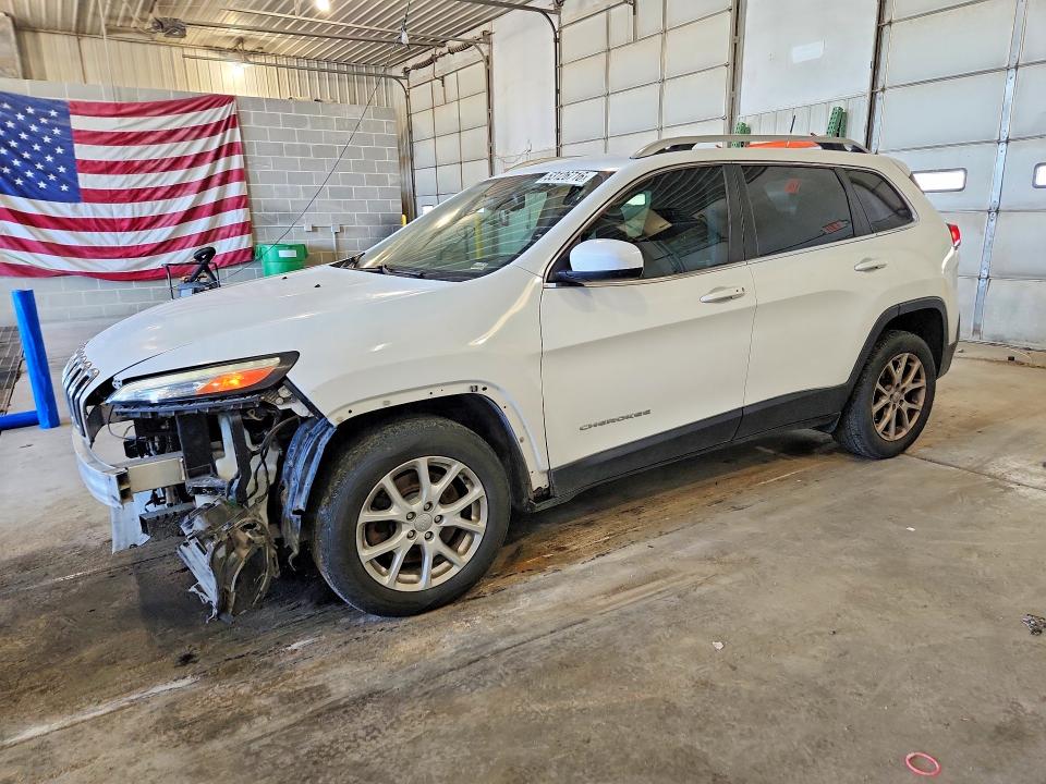 2017 Jeep Cherokee მანქანა იყიდება აუქციონზე, vin: 1C4PJLCB3HW541000, აუქციონის ნომერი: 53126716