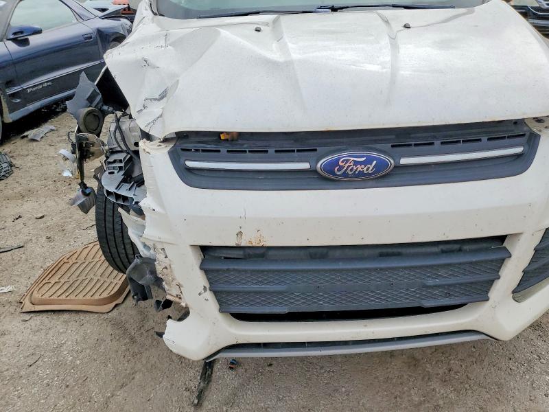 Продаж на аукціоні авто 2013 Ford Escape, vin: 1FMCU0GX1DUC99643, номер лоту: 54301006