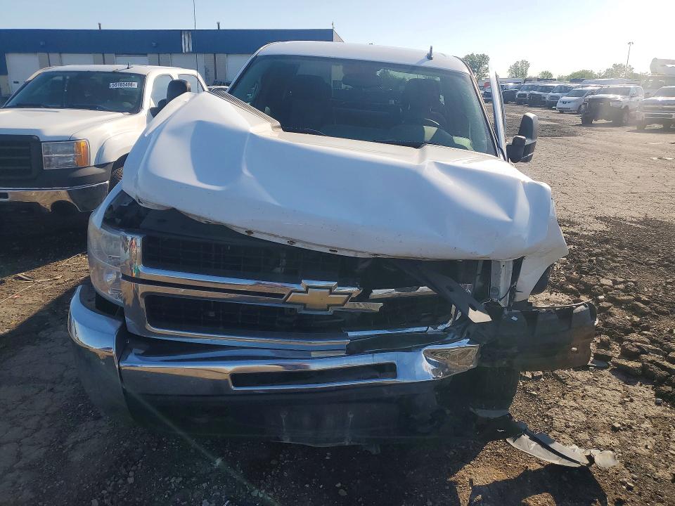 Продаж на аукціоні авто 2008 Chevrolet Silverado, vin: 1GCHK29K08E163534, номер лоту: 55024726