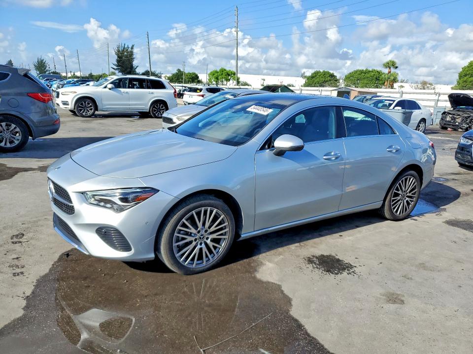 54448546 :رقم المزاد ، W1K5J4HB0SN525619 vin ، 2025 Mercedes-benz Cla مزاد بيع