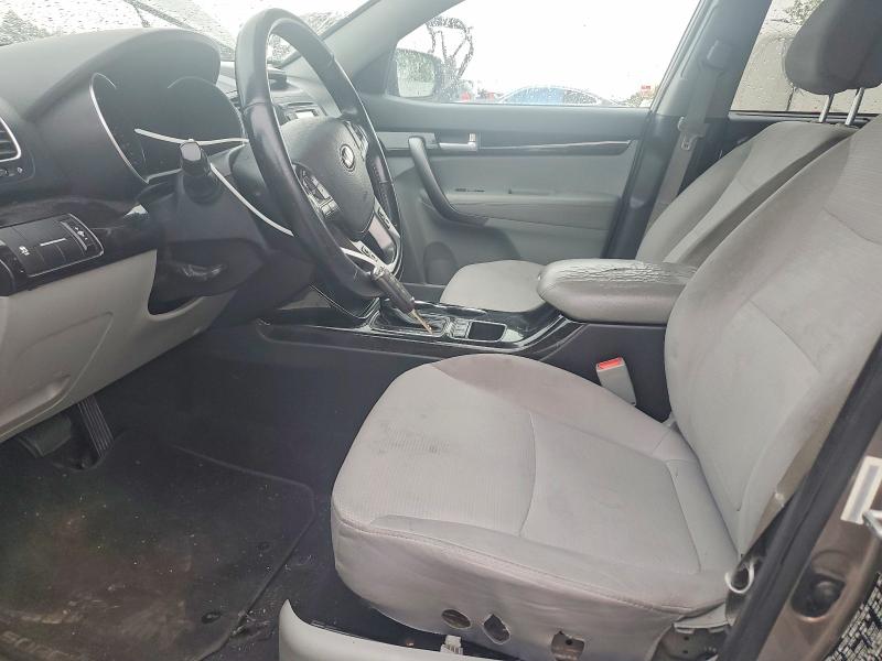 Продажа на аукционе авто 2015 Kia Sorento, vin: 5XYKT4A7XFG557598, номер лота: 52246326