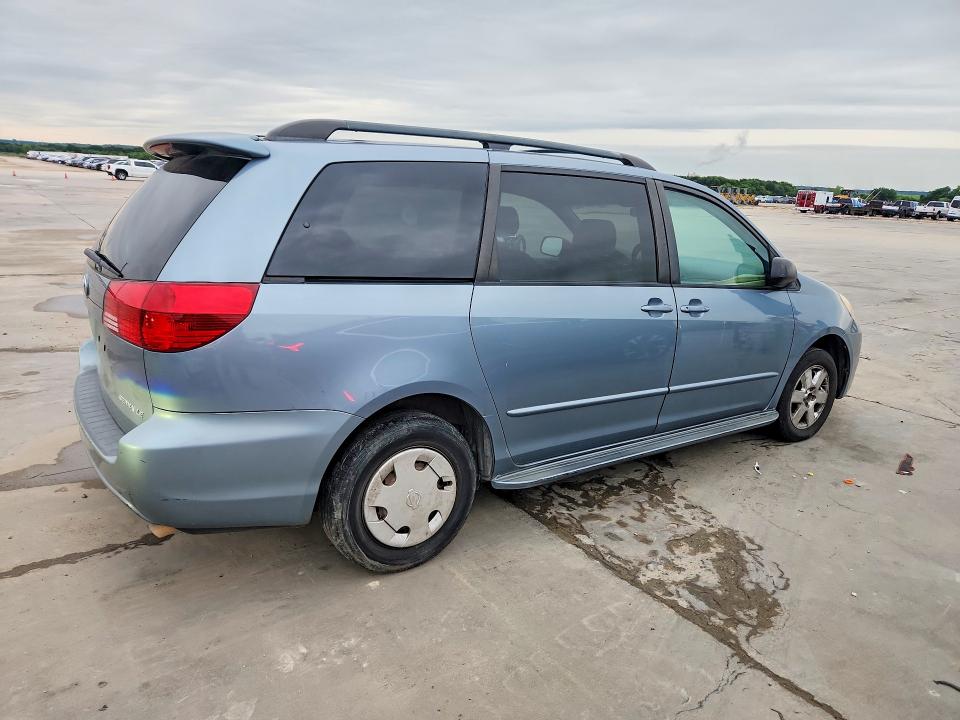 Продажа на аукционе авто 2004 Toyota Sienna, vin: 5TDZA23C84S121822, номер лота: 52242316
