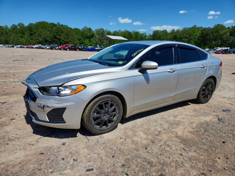 54543936 :رقم المزاد ، 3FA6P0T90KR253344 vin ، 2019 Ford Fusion مزاد بيع