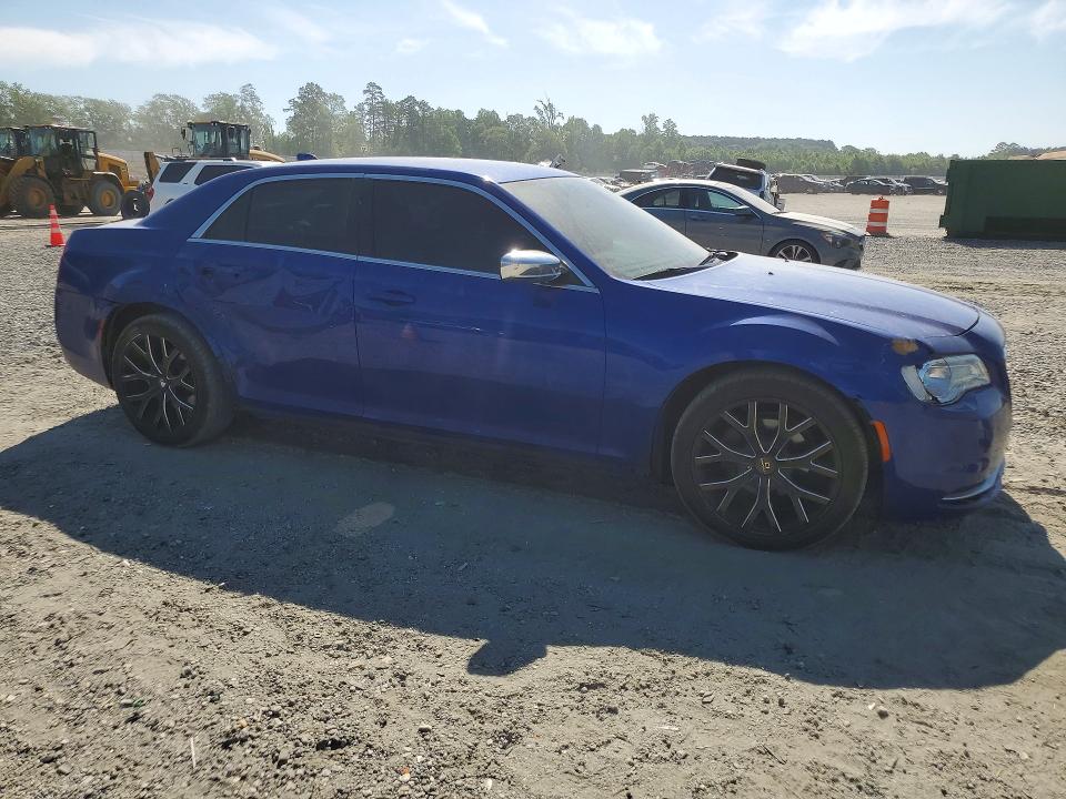 Продаж на аукціоні авто 2018 Chrysler 300, vin: 2C3CCAAG8JH315507, номер лоту: 54222126