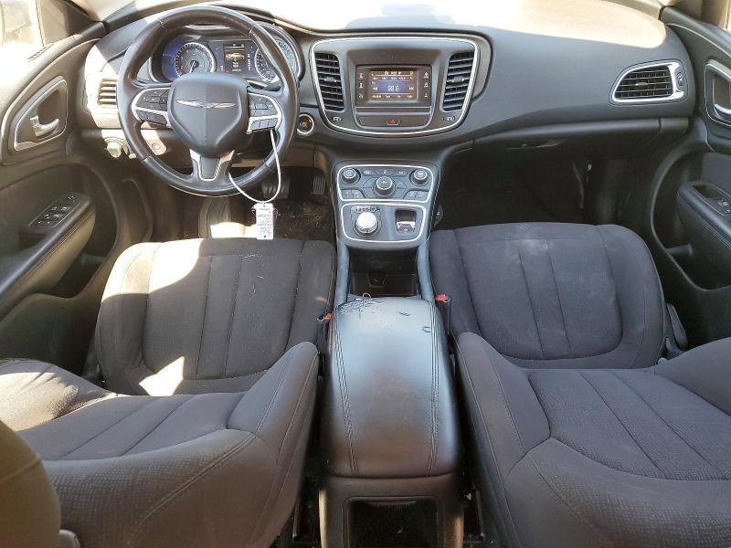 52000856 :رقم المزاد ، 1C3CCCABXFN613121 vin ، 2015 Chrysler 200 مزاد بيع