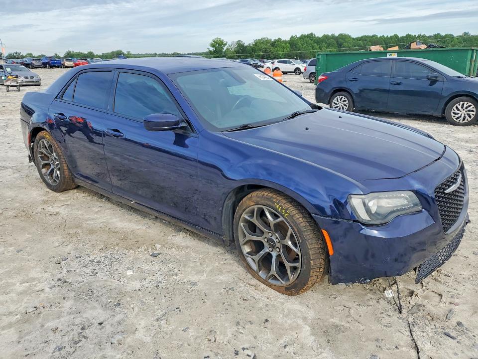 Продажа на аукционе авто 2015 Chrysler 300, vin: 2C3CCABG8FH832893, номер лота: 55244276