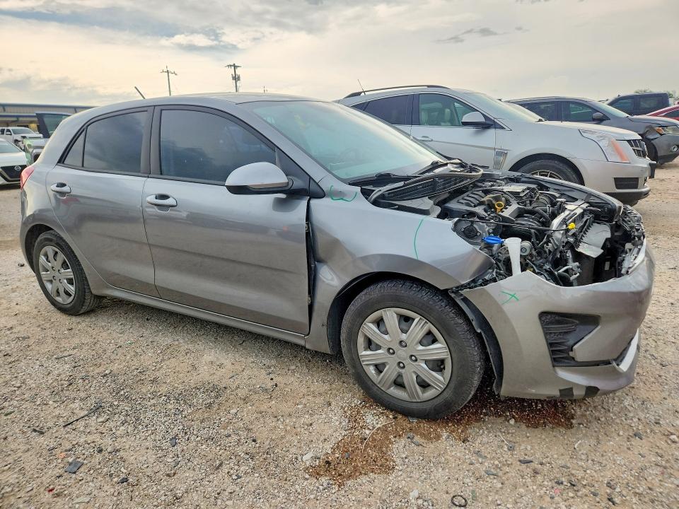 2021 Kia Rio მანქანა იყიდება აუქციონზე, vin: 3KPA25AD2ME404718, აუქციონის ნომერი: 55009656